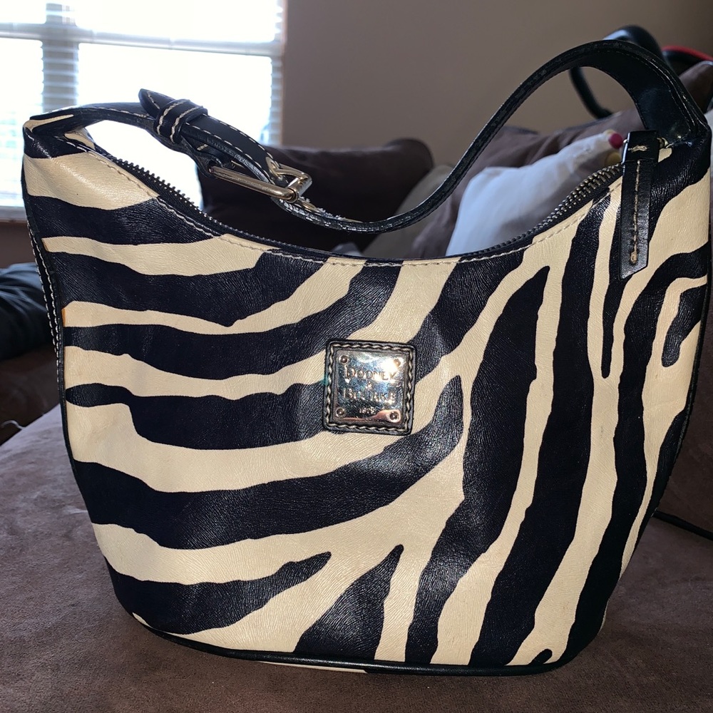 Dooney & Bourke purse